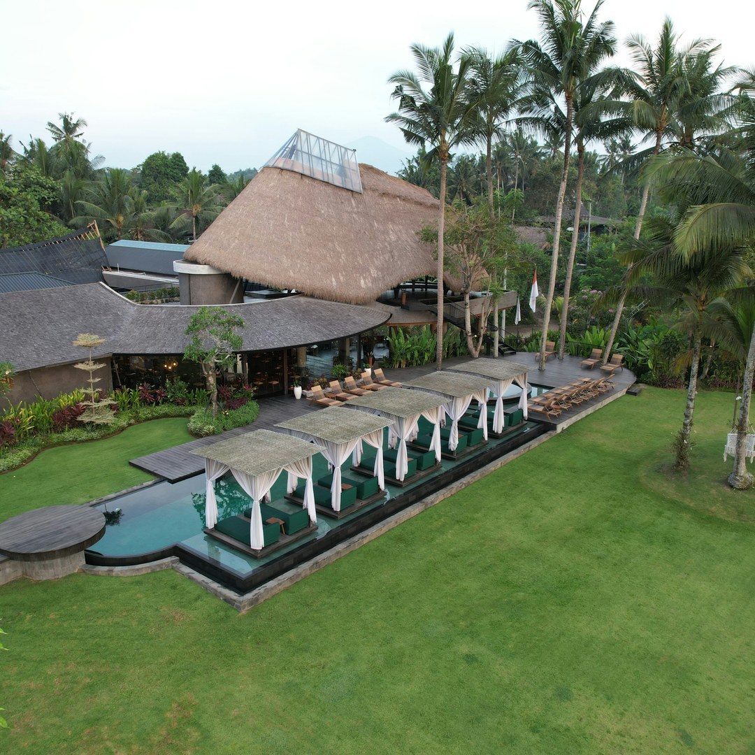 Flexible resort spaces